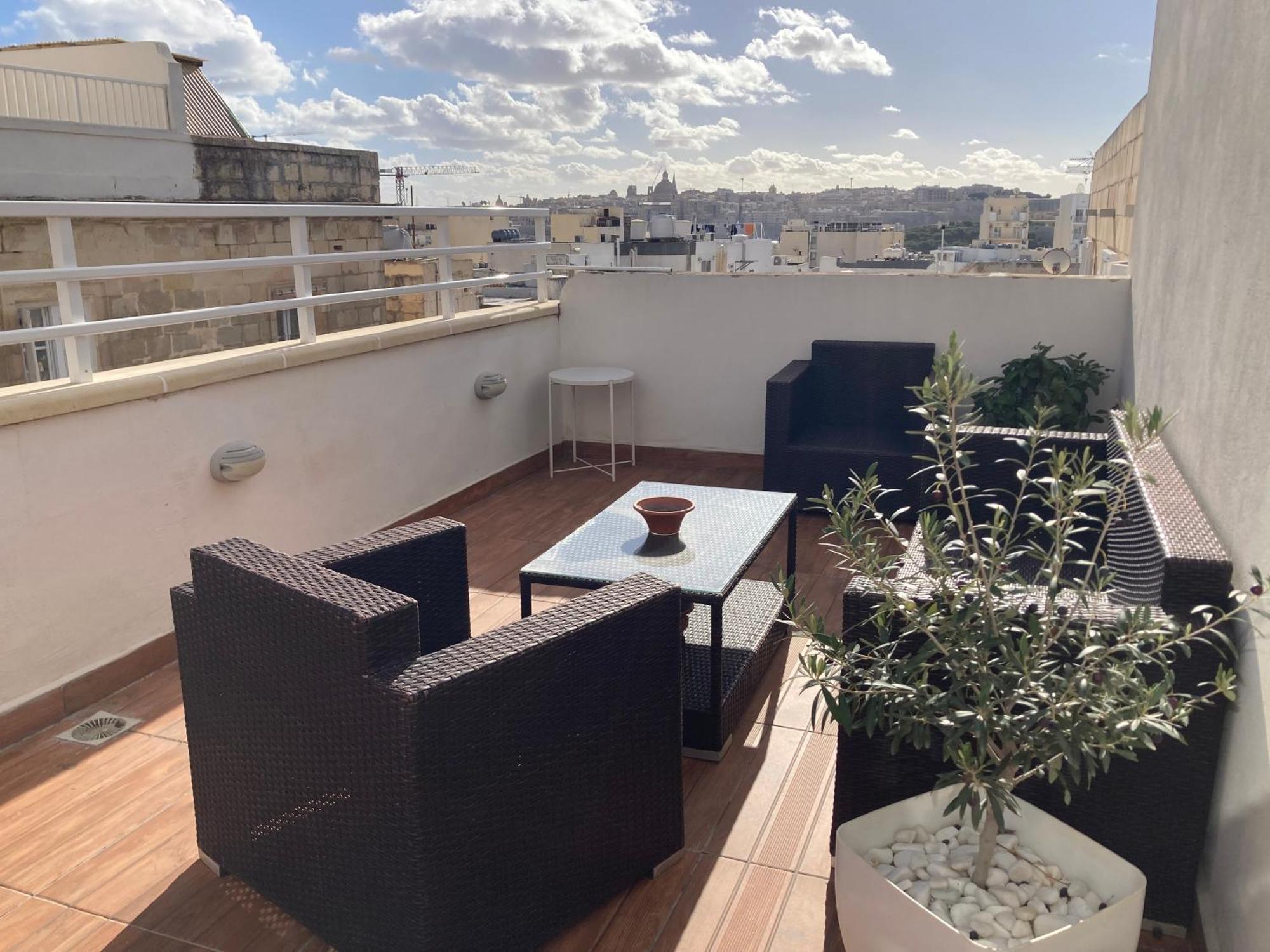 Ferienwohnung Charming Central Townhouse In Sliema By Assetflow Pro Exterior foto